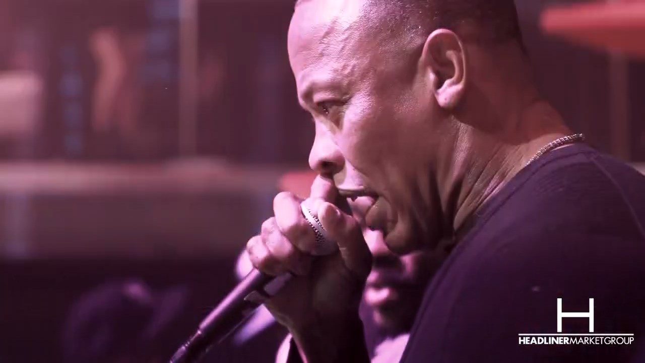 Dr. Dre - Still D.R.E. live at LIV Nightclub 2012