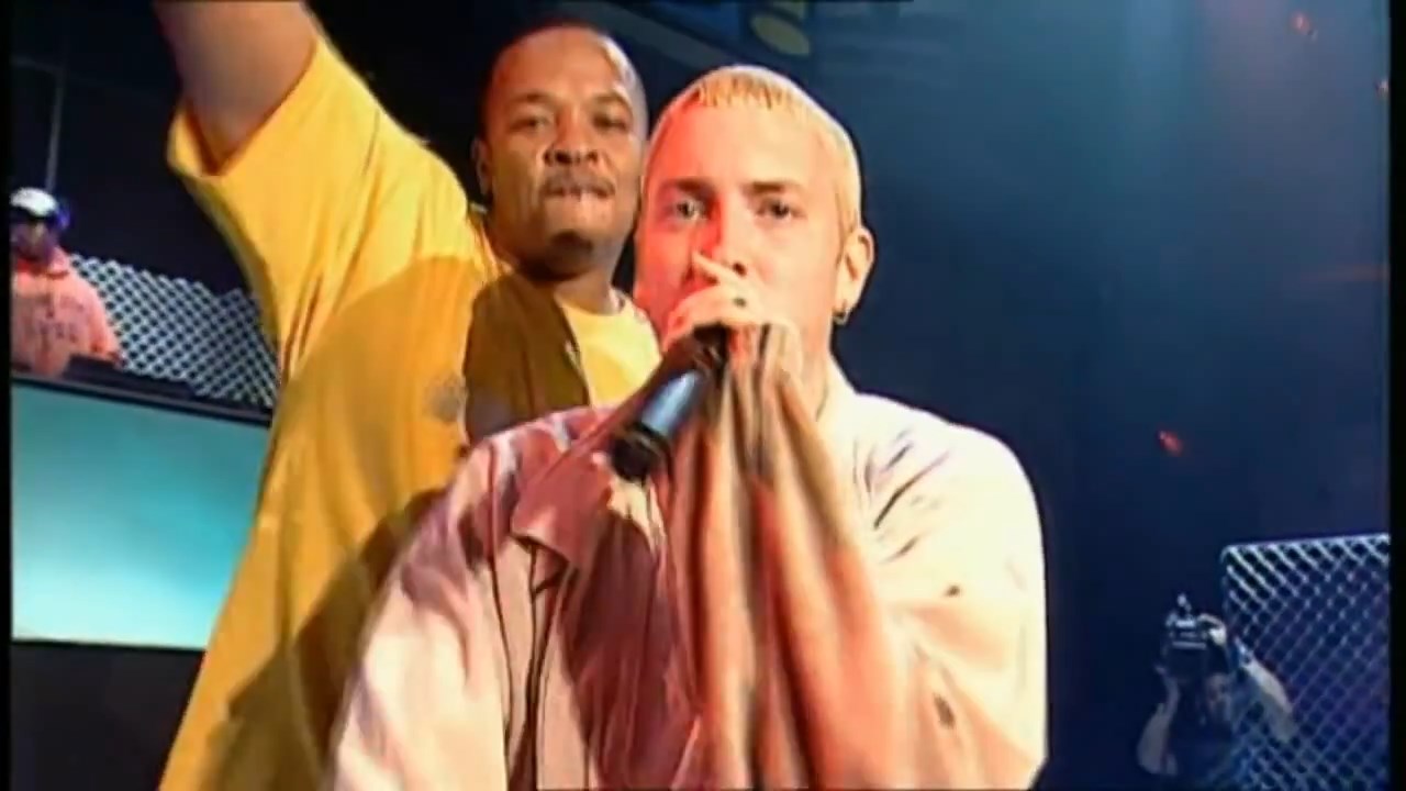 Dr. Dre ft. Eminem - Forgot About Dre live Top of the Pops 2000