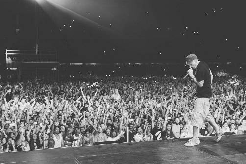 Eminem: "Фанаты в Мельбурне были невероятно как и обычно. Спасибо за великое шоу."