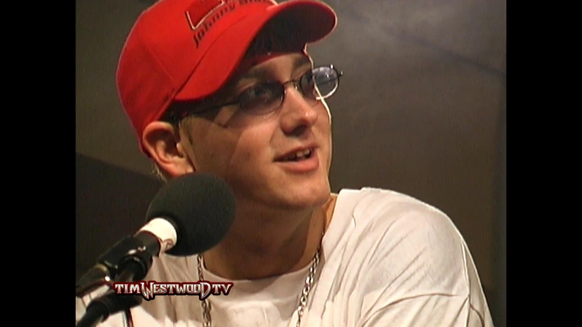 Eminem & D12 - freestyle backstage in London 2001 Tim Westwood
