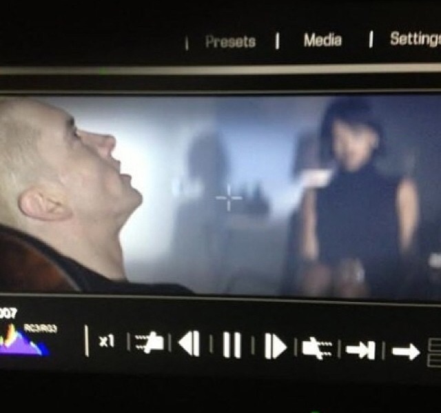 Eminem и Rihanna - кадр из клипа The Monster