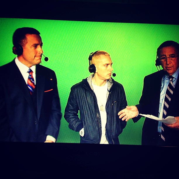 Eminem на канале ESPN для интервью MMLP2 и премьера 2 трейлера клипа Berzerk